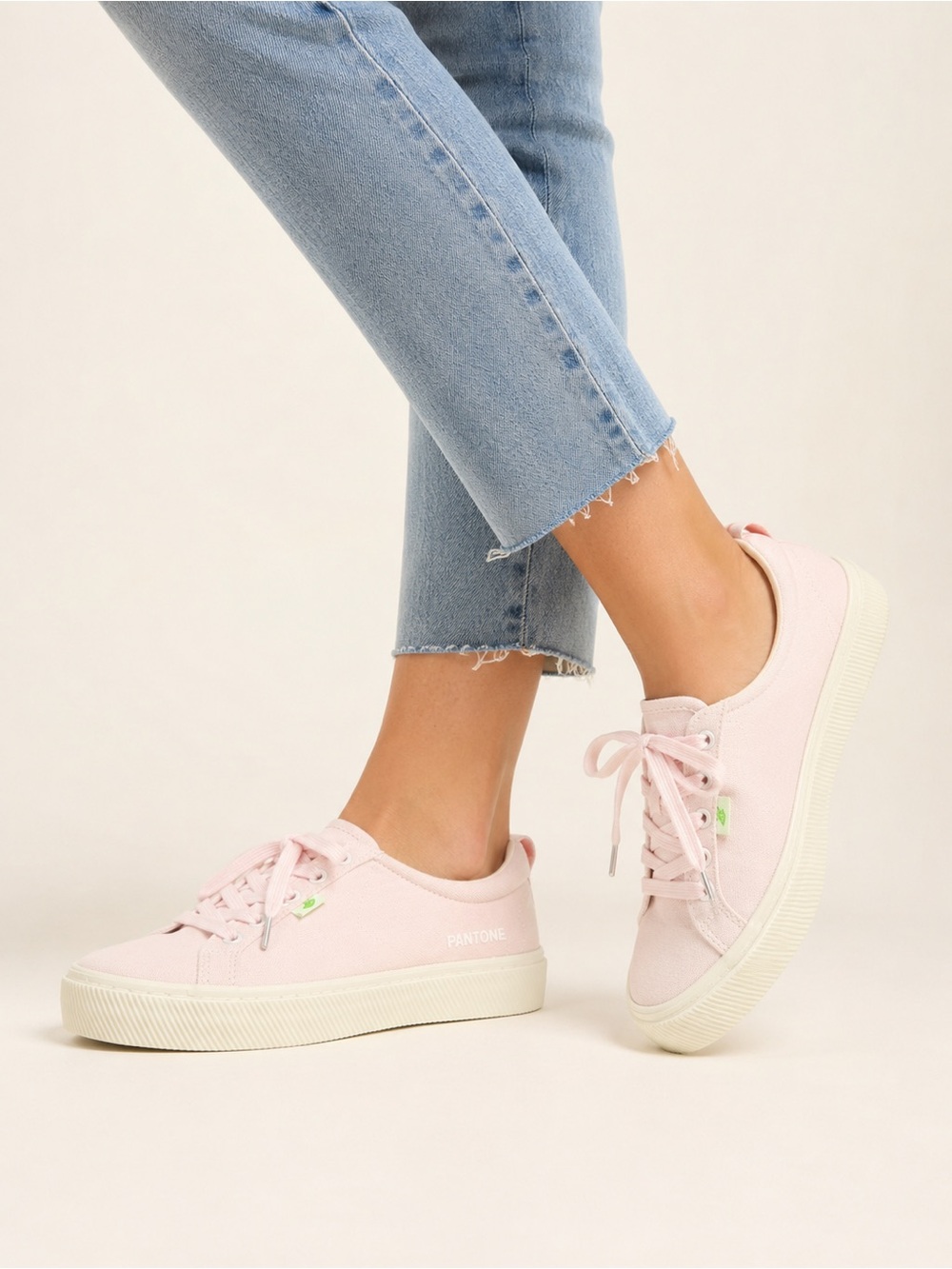 Cariuma Pantone OCA Low Pink Canvas Sneakers Women’s 11 Sustainable Comfort